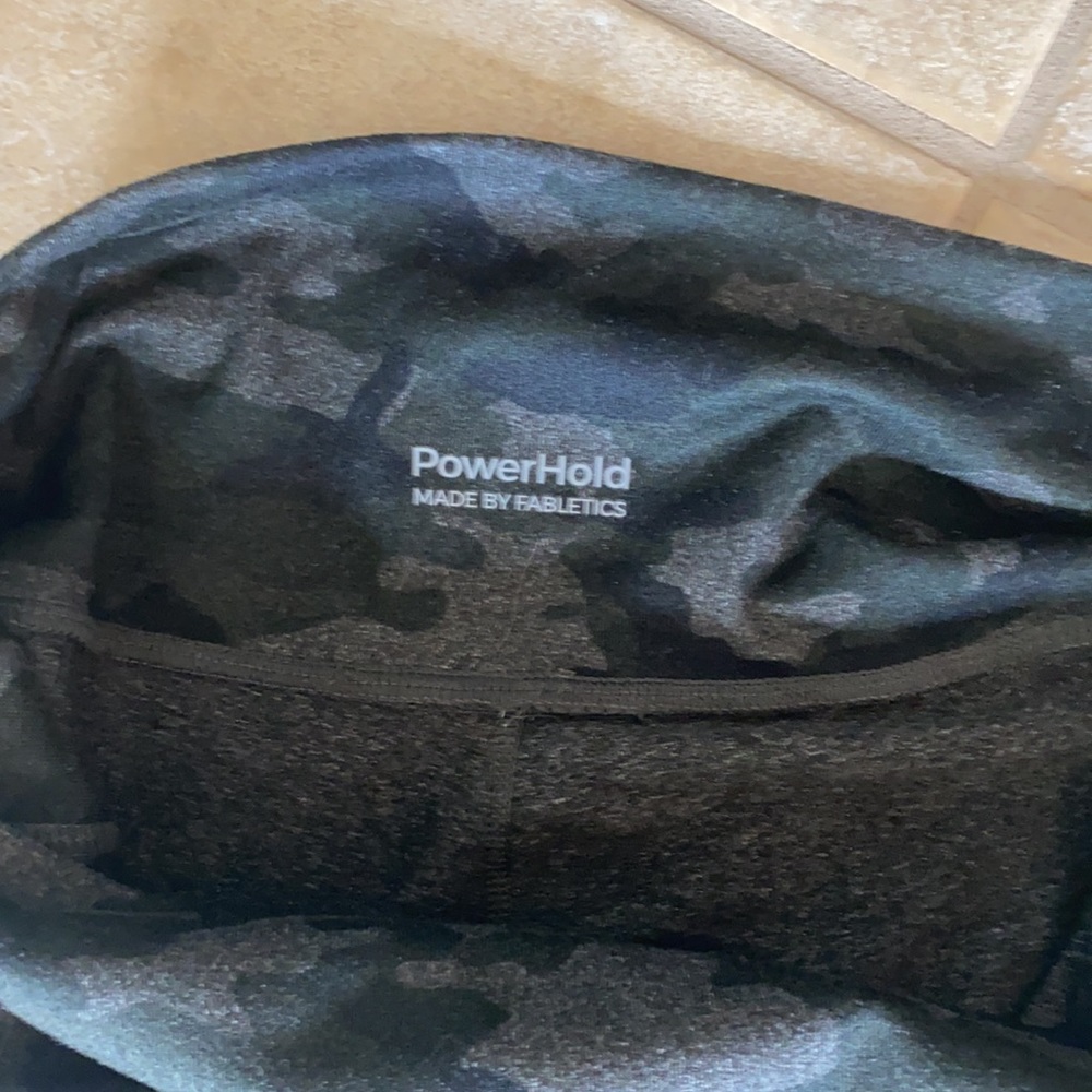 Fabletics Powerhold - Picture 6 of 6